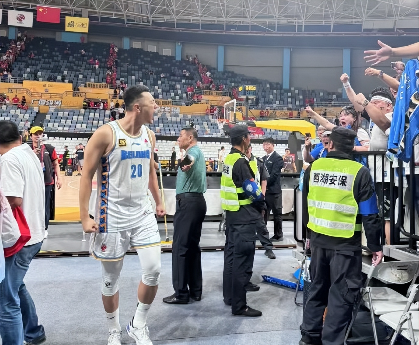 亚博体育-转会期NBA常规赛焦点战，山东男篮状态回暖，赛场秩序良好，团队化学反应显著的简单介绍-亚博体育