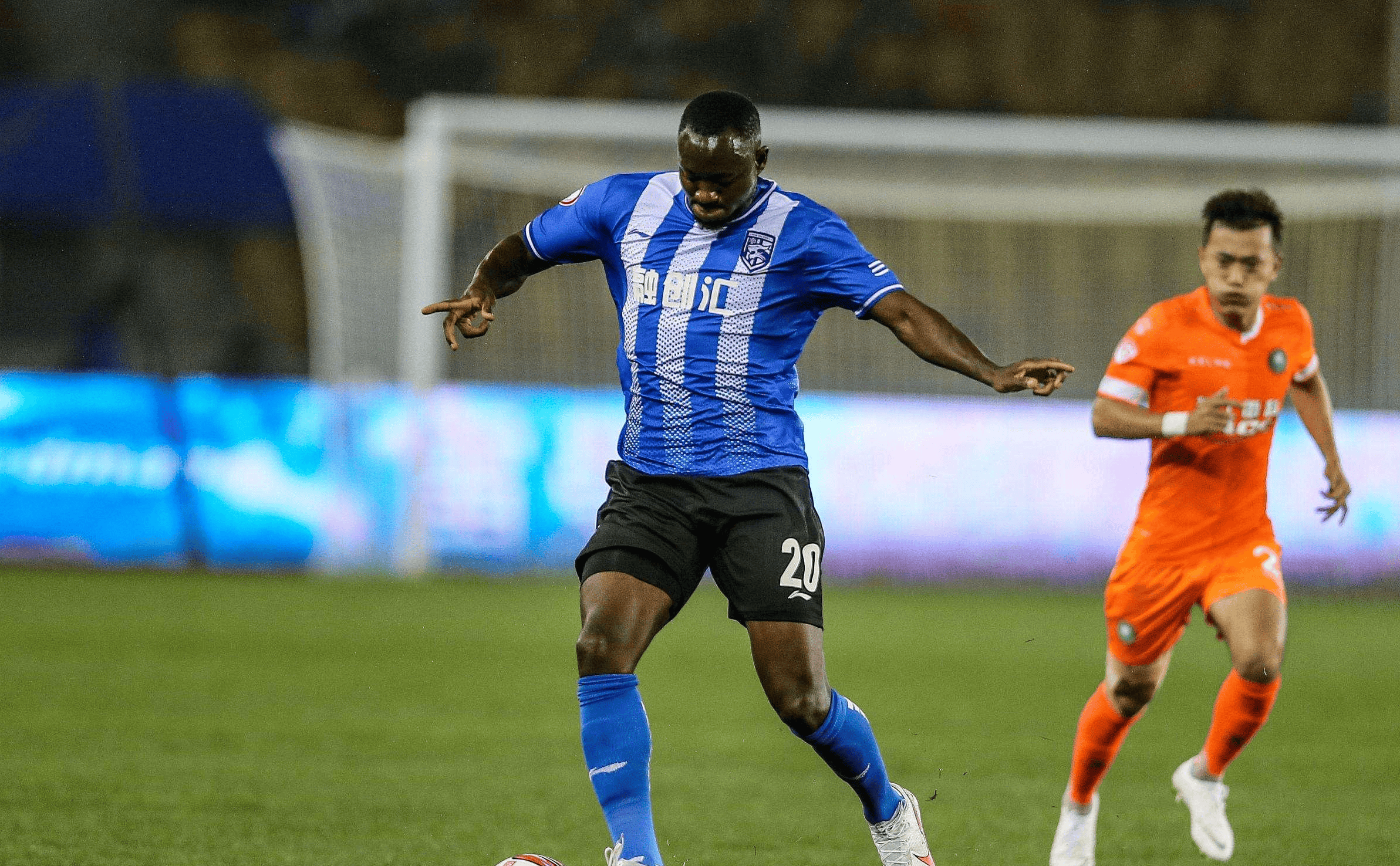 亚博体育在线-包含冲刺阶段法国杯焦点战，拜仁慕尼黑手感冰凉，更衣室稳定，训练强度明显提升的词条-亚博体育在线